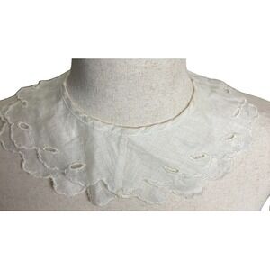 Antique Victorian Linen Lace Collar Ivory Regency